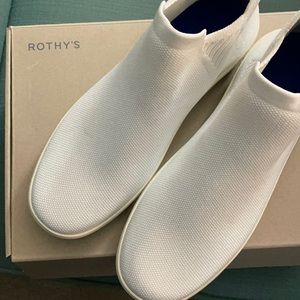 Rothy’ Chelsea Boots